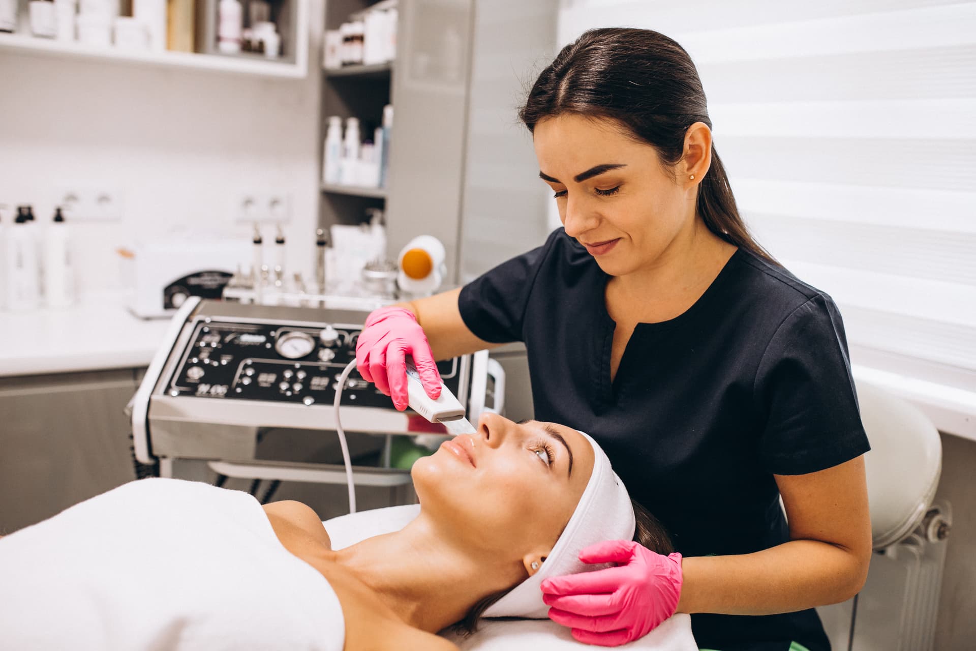 Beauty treatment demonstration